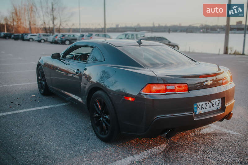 Купе Chevrolet Camaro 2015 в Киеве