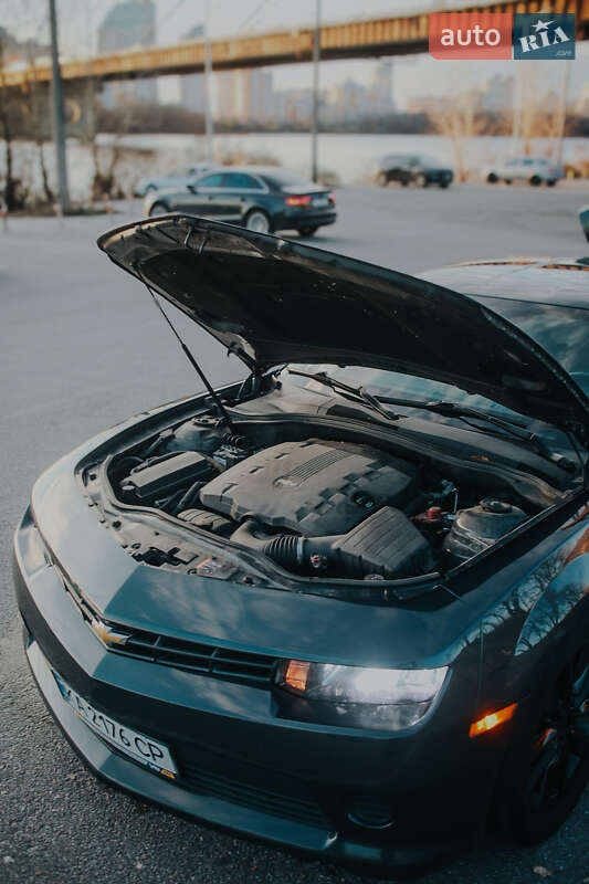 Купе Chevrolet Camaro 2015 в Киеве