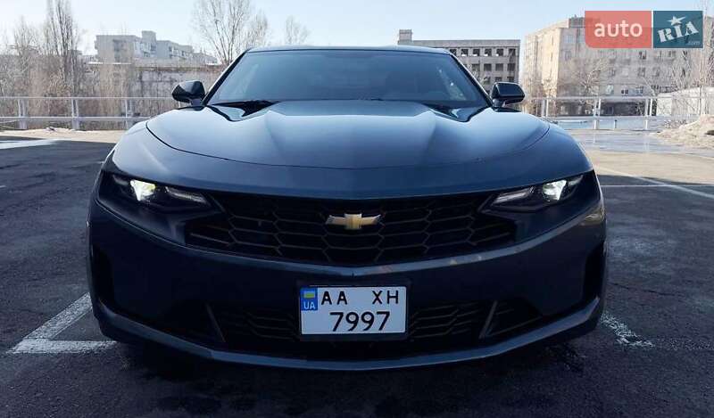 Chevrolet Camaro 2020