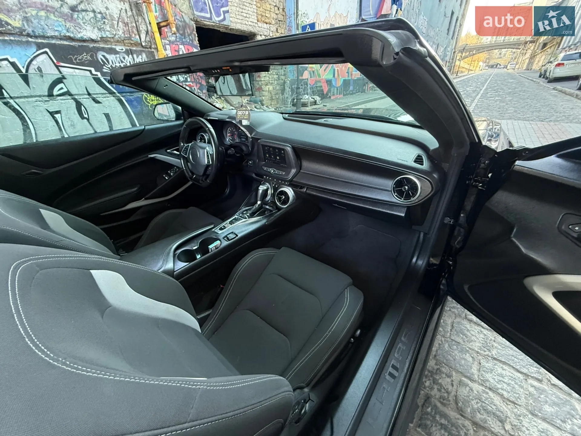 2019 Chevrolet Camaro - мініатюра 68