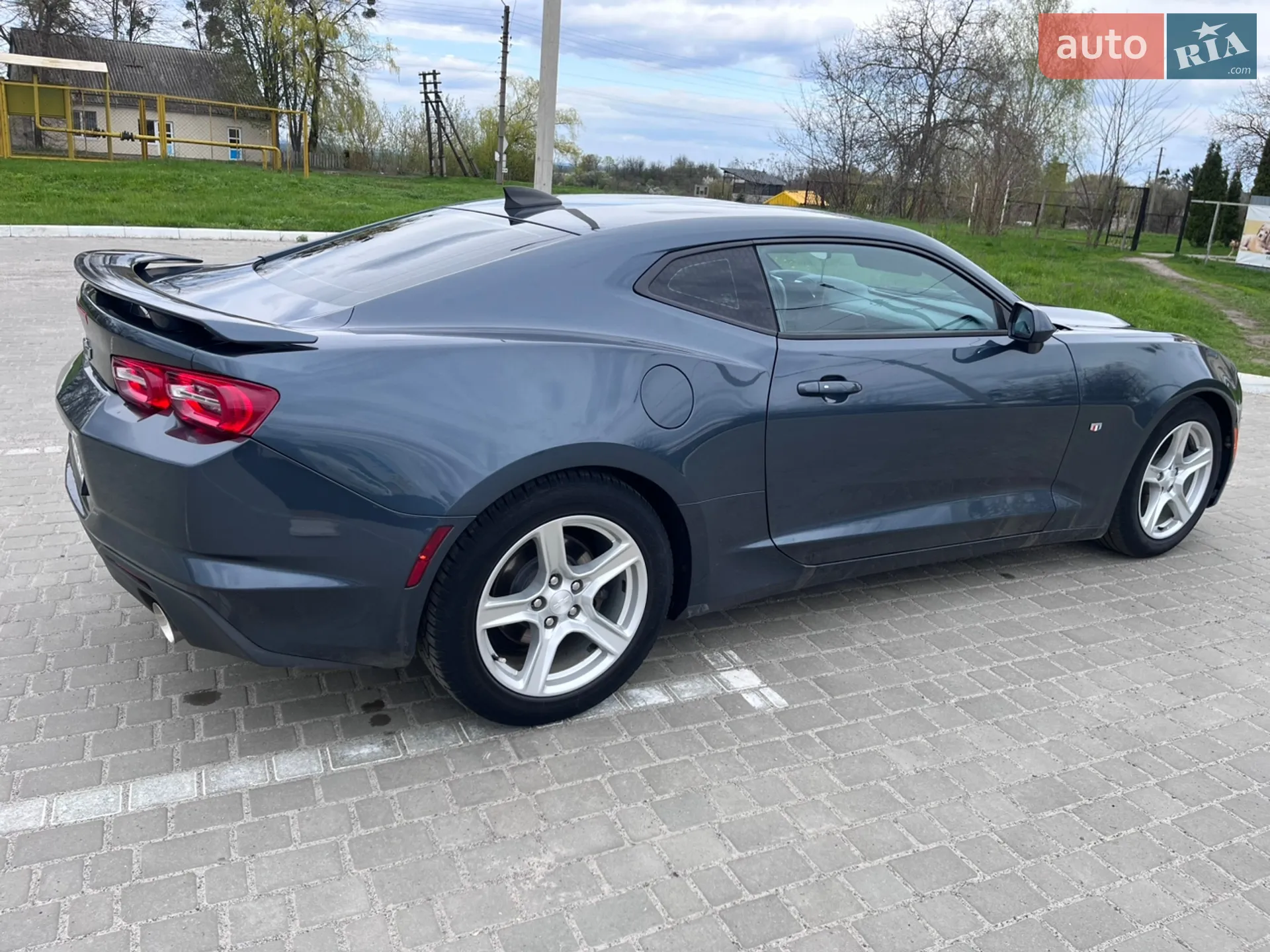 2018 Chevrolet Camaro - мініатюра 2