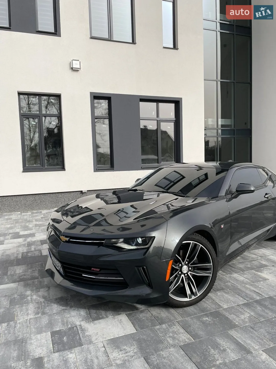 2017 Chevrolet Camaro - мініатюра 3