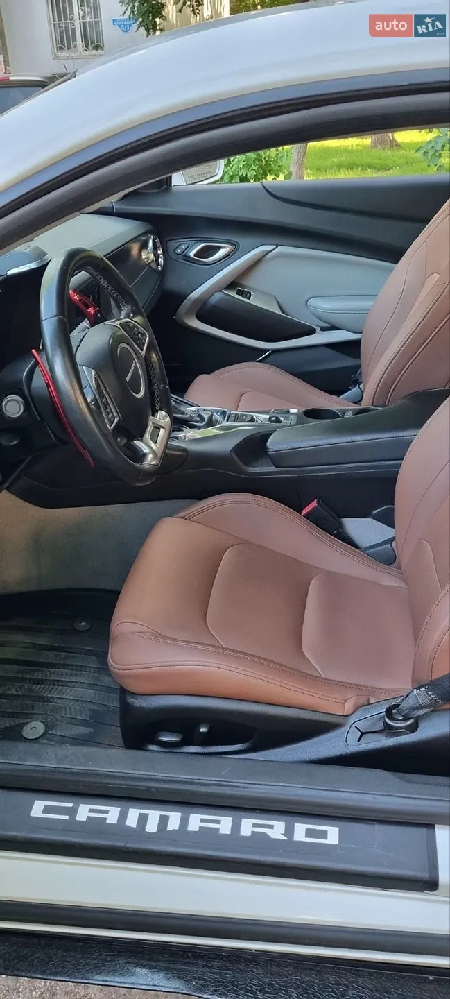 2019 Chevrolet Camaro - мініатюра 14