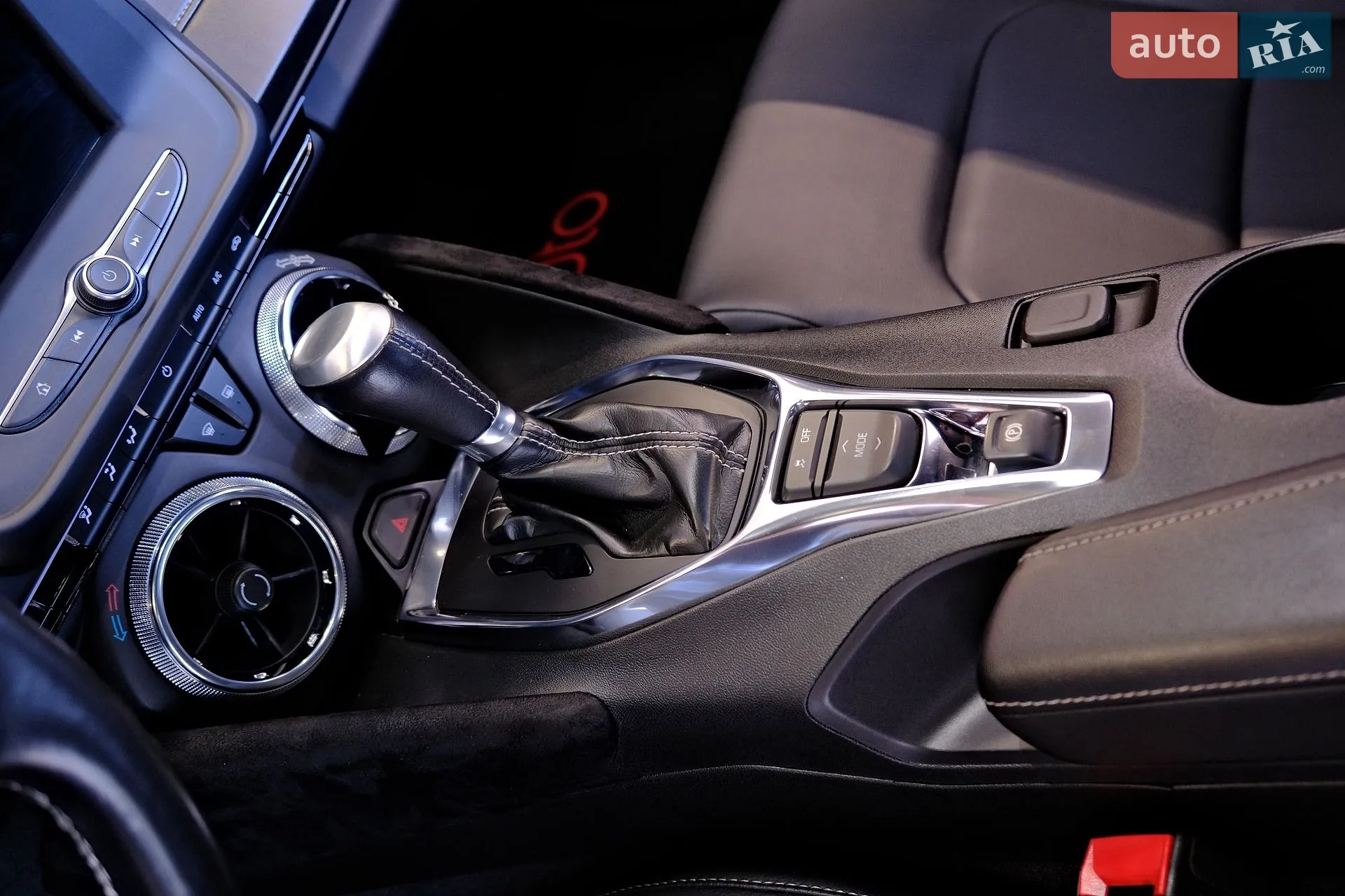 2019 Chevrolet Camaro - мініатюра 20