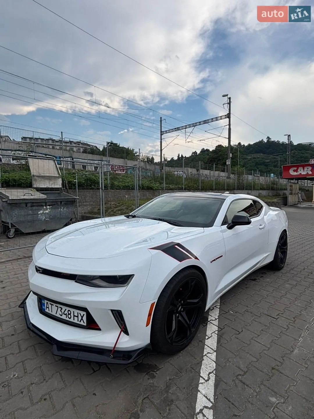 2017 Chevrolet Camaro - мініатюра 2