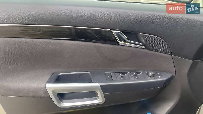 Внедорожник / Кроссовер Chevrolet Captiva Sport 2013 в Белогородке