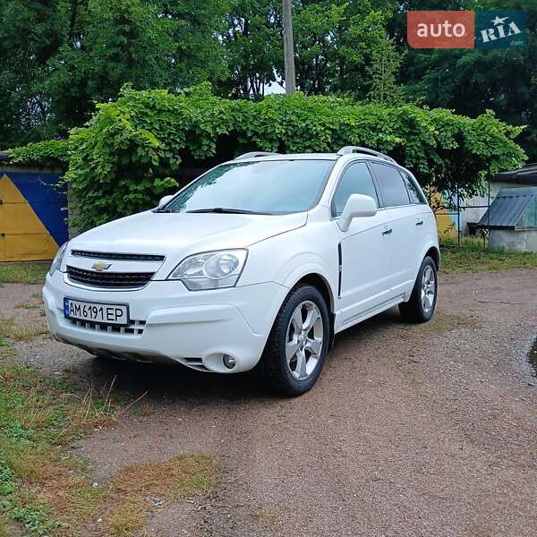 Внедорожник / Кроссовер Chevrolet Captiva Sport 2014 в Коростене