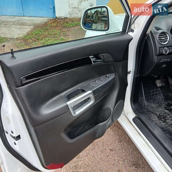 Внедорожник / Кроссовер Chevrolet Captiva Sport 2014 в Коростене