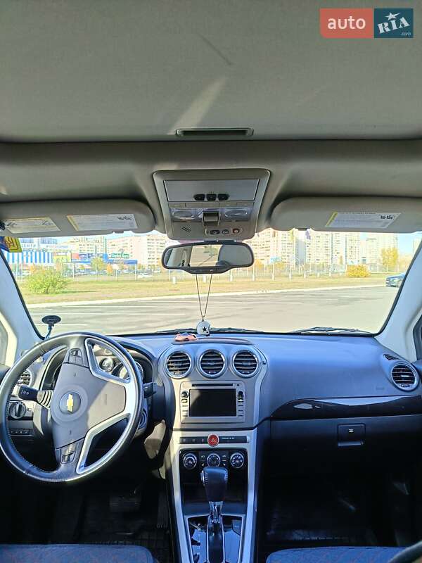 Позашляховик / Кросовер Chevrolet Captiva Sport 2014 в Києві