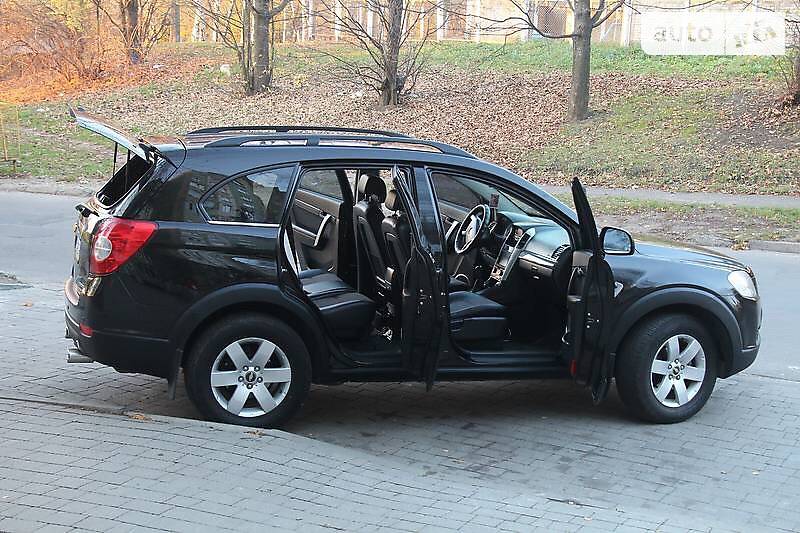 Позашляховик / Кросовер Chevrolet Captiva 2007 в Львові