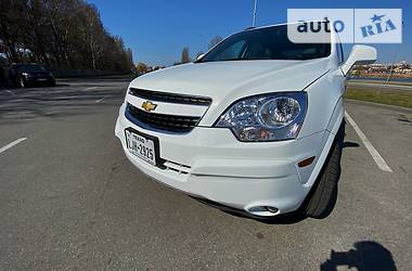Позашляховик / Кросовер Chevrolet Captiva 2013 в 