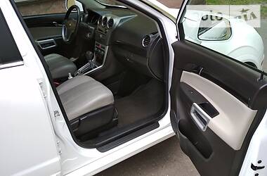 Позашляховик / Кросовер Chevrolet Captiva 2014 в 