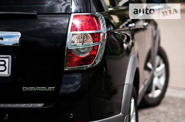 Позашляховик / Кросовер Chevrolet Captiva 2008 в 