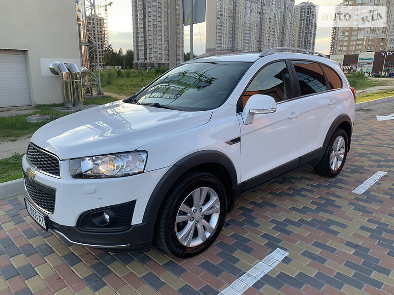 Универсал Chevrolet Captiva 2013 в Броварах