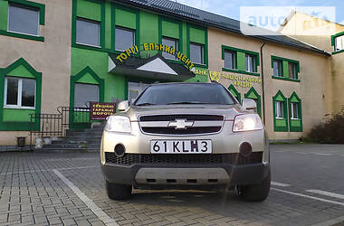 Позашляховик / Кросовер Chevrolet Captiva 2008 в 