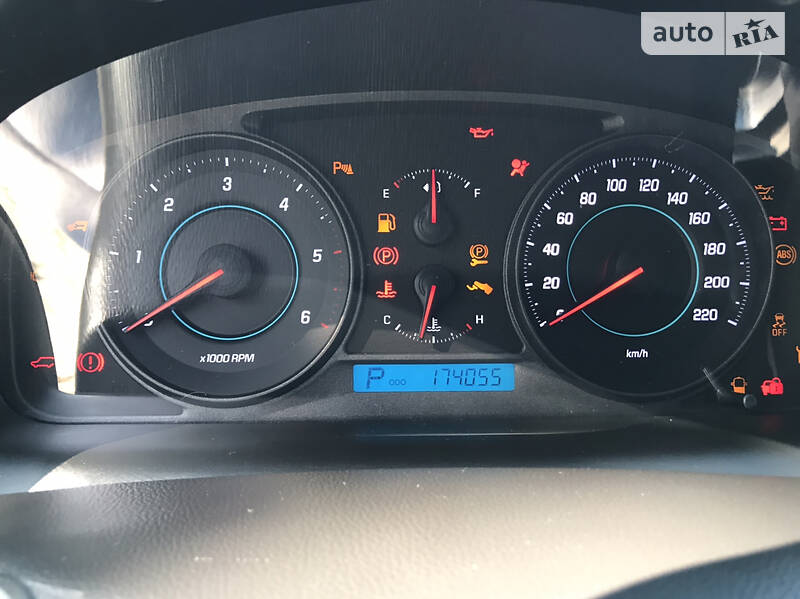 Внедорожник / Кроссовер Chevrolet Captiva 2011 в Сокале