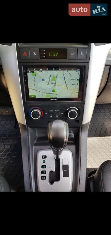 Позашляховик / Кросовер Chevrolet Captiva 2008 в Одесі