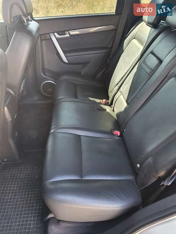 Позашляховик / Кросовер Chevrolet Captiva 2008 в Одесі