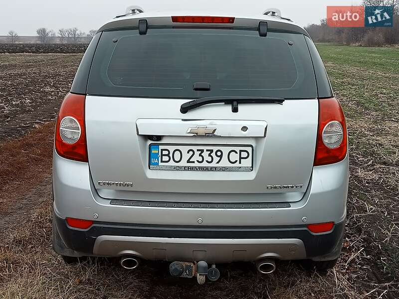 Внедорожник / Кроссовер Chevrolet Captiva 2011 в Тернополе фото 5 Внедорожник / Кроссовер Chevrolet Captiva 2011 в Тернополе