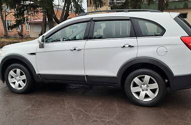 Внедорожник / Кроссовер Chevrolet Captiva 2014 в Новоархангельске