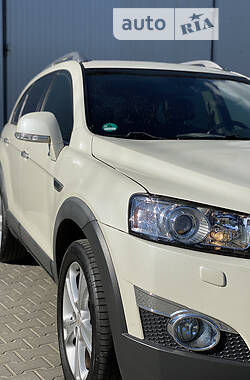 Внедорожник / Кроссовер Chevrolet Captiva 2012 в 