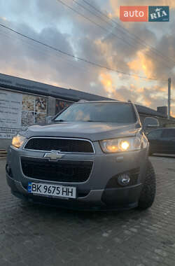 Внедорожник / Кроссовер Chevrolet Captiva 2011 в Львове