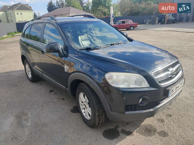 Внедорожник / Кроссовер Chevrolet Captiva 2009 в Демидовке