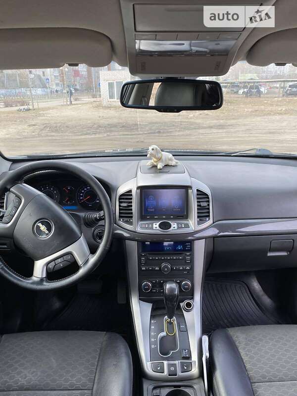Позашляховик / Кросовер Chevrolet Captiva 2013 в Києві