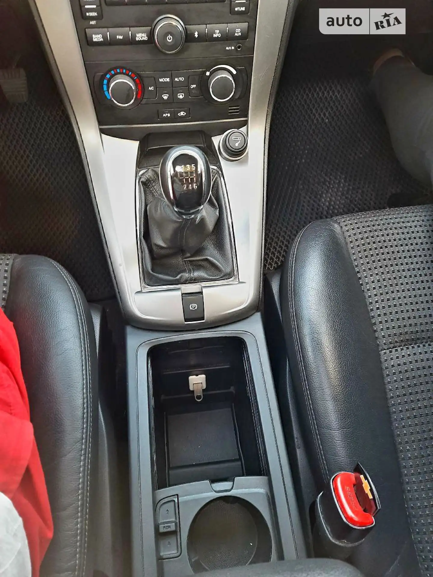 2012 Chevrolet Captiva - мініатюра 23
