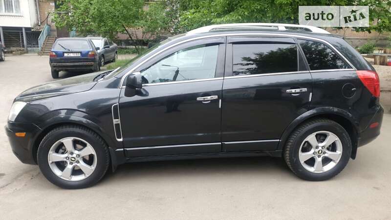 Внедорожник / Кроссовер Chevrolet Captiva 2013 в 