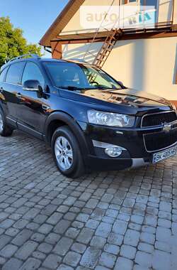 Внедорожник / Кроссовер Chevrolet Captiva 2011 в Ровно