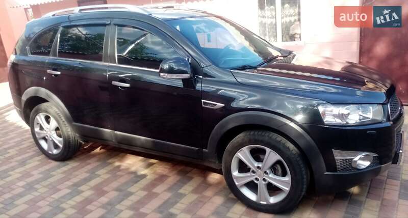 Внедорожник / Кроссовер Chevrolet Captiva 2011 в Царичанке