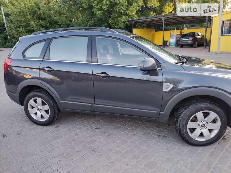 Внедорожник / Кроссовер Chevrolet Captiva 2007 в Хмельницком