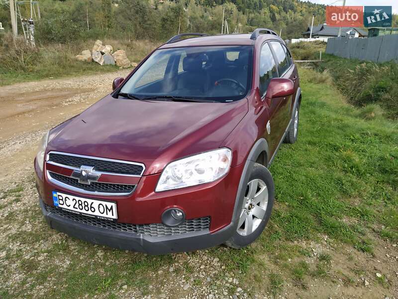 Внедорожник / Кроссовер Chevrolet Captiva 2007 в 