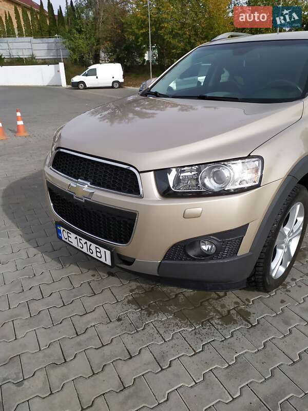 Позашляховик / Кросовер Chevrolet Captiva 2012 в Чернівцях