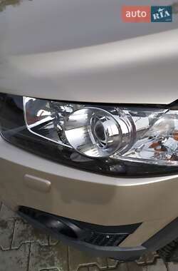 Внедорожник / Кроссовер Chevrolet Captiva 2012 в 