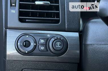 Внедорожник / Кроссовер Chevrolet Captiva 2009 в 