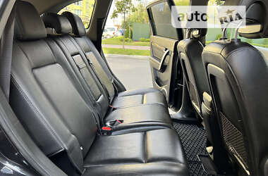 Внедорожник / Кроссовер Chevrolet Captiva 2013 в 