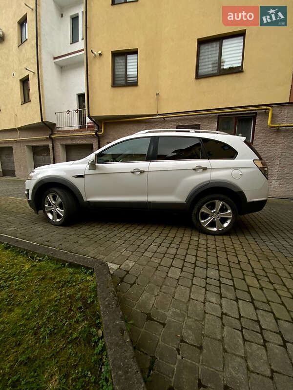 Позашляховик / Кросовер Chevrolet Captiva 2012 в Івано-Франківську