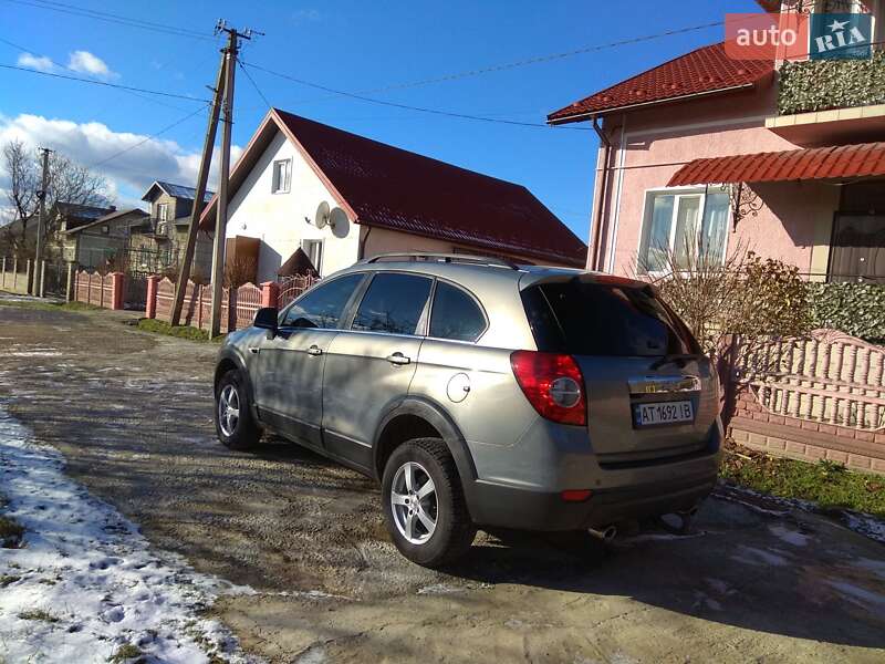 Внедорожник / Кроссовер Chevrolet Captiva 2011 в Ивано-Франковске