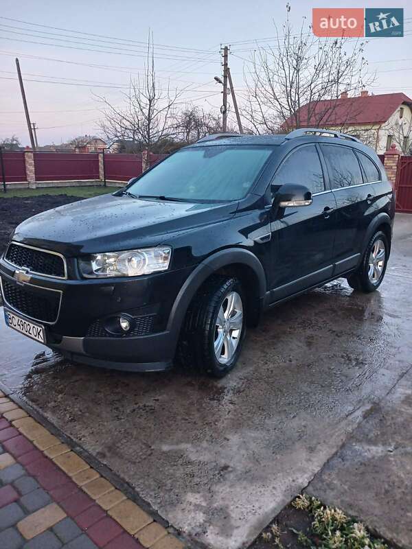 Универсал Chevrolet Captiva 2012 в Дрогобыче