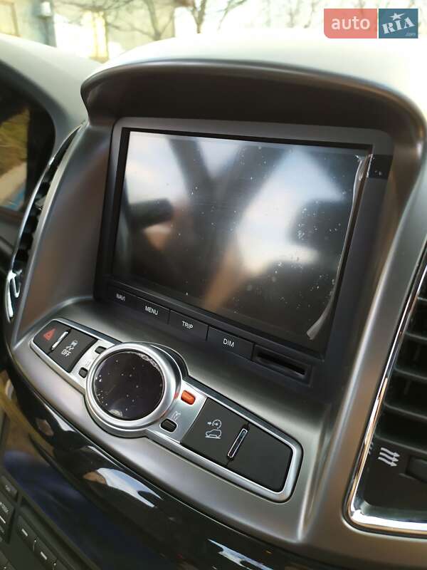 Позашляховик / Кросовер Chevrolet Captiva 2012 в Чернівцях