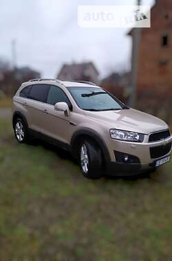 Внедорожник / Кроссовер Chevrolet Captiva 2012 в Черновцах