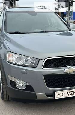 Внедорожник / Кроссовер Chevrolet Captiva 2012 в Дубно