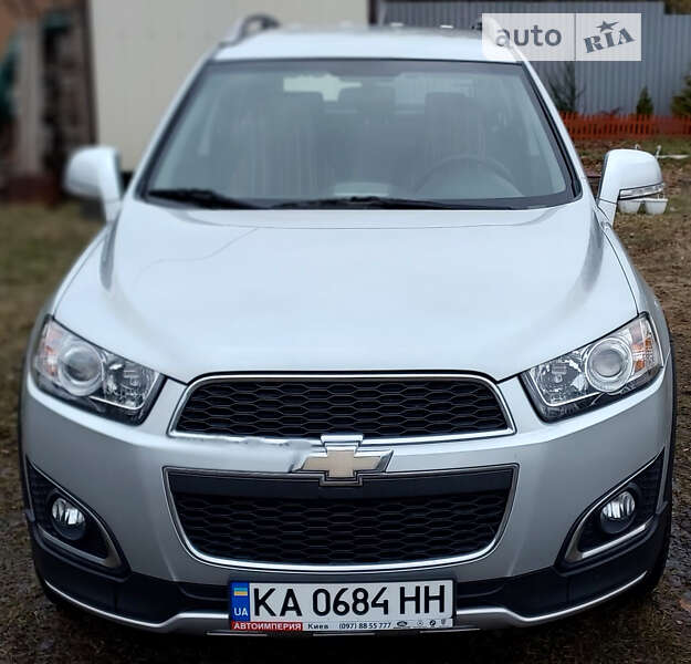 Внедорожник / Кроссовер Chevrolet Captiva 2015 в Киеве