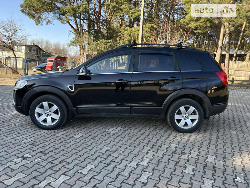 Внедорожник / Кроссовер Chevrolet Captiva 2009 в Луцке