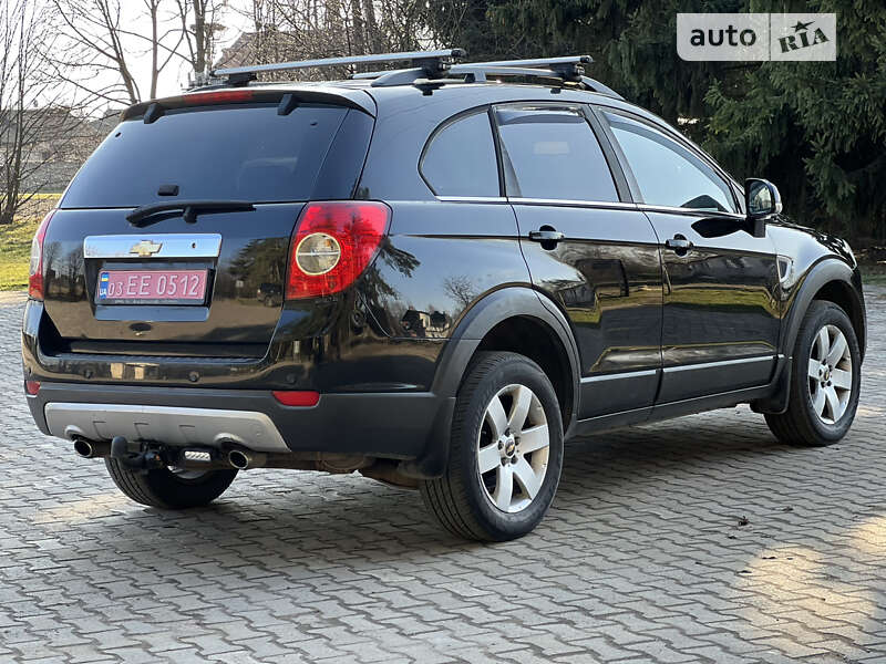 Внедорожник / Кроссовер Chevrolet Captiva 2009 в Луцке