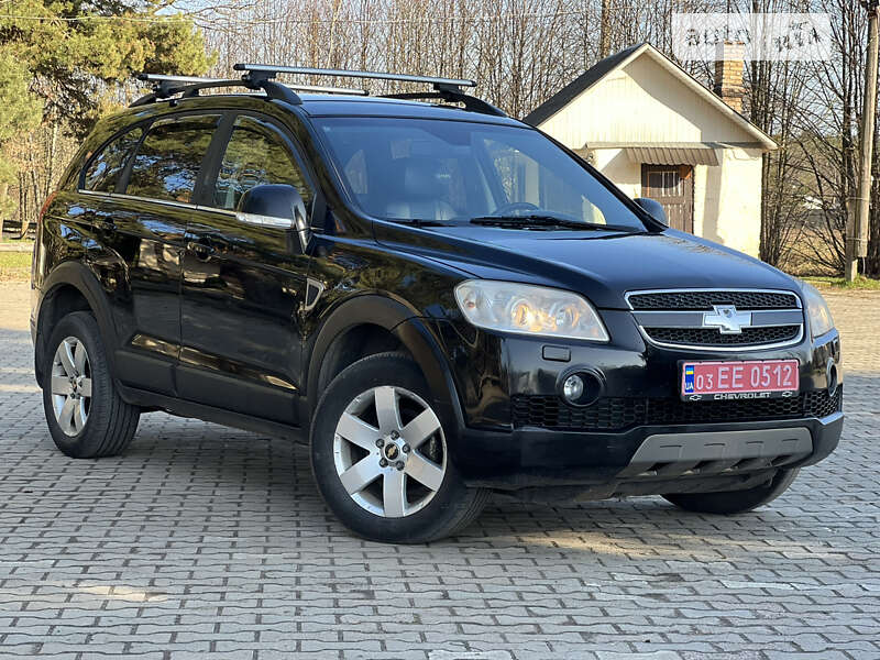 Внедорожник / Кроссовер Chevrolet Captiva 2009 в Луцке