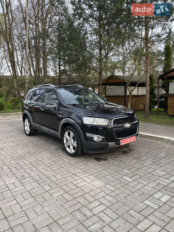Позашляховик / Кросовер Chevrolet Captiva 2011 в Дрогобичі