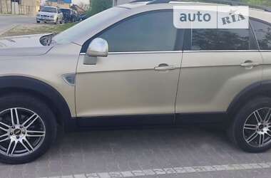 Позашляховик / Кросовер Chevrolet Captiva 2008 в Львові